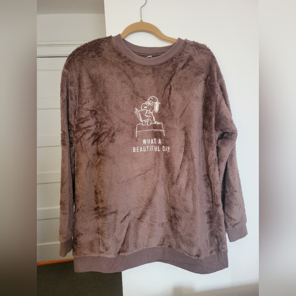 Uniqlo X Peanuts Snoopy Sweatshirt Womens Brown Fleece L
